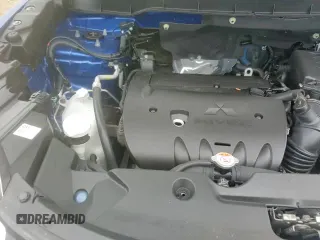 ✅ 2020 Mitsubishi Outlander SE • VIN: JA4AP4AU5LU017005 • Лот: 81476775. Опубликован ранее на Copart с пробегом 101 862 миль. Бесплатный доступ к архиву аукционных продаж из США и подробный отчёт об истории автомобиля на DreamBid. Изображение 16.