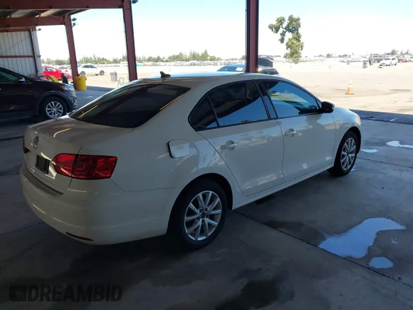 ✅ 2012 Volkswagen Jetta SE • VIN: 3VWDP7AJXCM306229 • Lot: 45483760. Listed on IAAI with 199,464 mi. Free auction sales archive from the USA and detailed vehicle history report at DreamBid. Image 4.