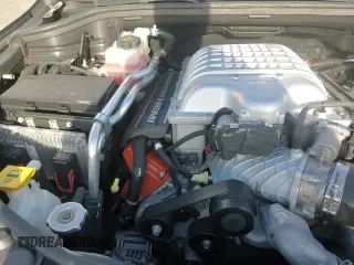 ✅ 2018 Jeep Grand Cherokee Trackhawk • VIN: 1C4RJFN98JC198860 • Lot: 82356285. Listed on Copart with 71,333 mi. Free auction sales archive from the USA and detailed vehicle history report at DreamBid. Image 16.