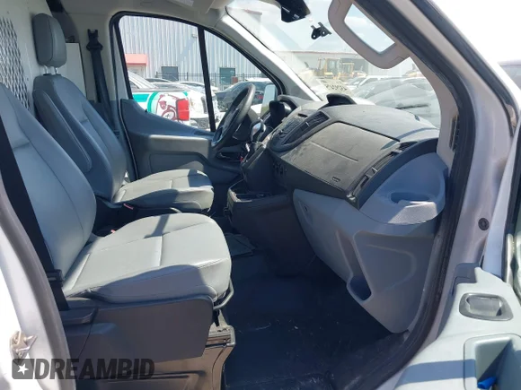 ✅ 2019 Ford Transit • VIN: 1FTYR1YM2KKA11286 • Лот: 43292475. Опубліковано раніше на IAAI з пробігом 132 685 миль. Безкоштовний доступ до архіву аукціонних продажів зі США та докладний звіт про історію автомобіля на DreamBid. Зображення 5.