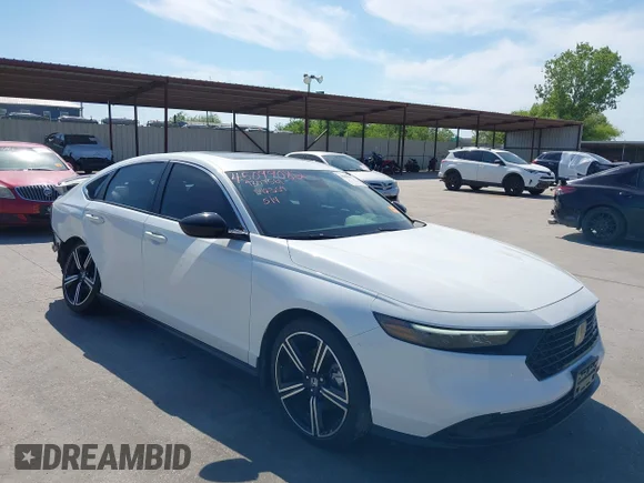 ✅ 2024 Honda Accord Sport • VIN: 1HGCY2F54RA042359 • Лот: 45099082. Опубликован ранее на IAAI с пробегом 22 742 миль. Бесплатный доступ к архиву аукционных продаж из США и подробный отчёт об истории автомобиля на DreamBid. Изображение 1.