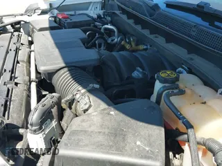 ✅ 2022 Chevrolet Suburban LT • VIN: 1GNSKCKDXNR247122 • Lot: 41837555. Listed on IAAI with 77,954 mi. Free auction sales archive from the USA and detailed vehicle history report at DreamBid. Image 19.