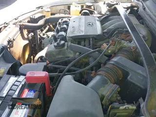 ✅ 2000 Toyota Solara SE • VIN: 2T1CF28P7YC278579 • Lot: 42582578. Wystawiony na IAAI z przebiegiem 226 236 mil. Bezpłatny archiwum sprzedaży aukcyjnych z USA i szczegółowy raport historii pojazdu na DreamBid. Zdjęcie 12.