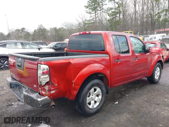 ✅ 2013 Nissan Frontier SV • VIN: 1N6AD0ER2DN750814 • Lot: 44285444. Wystawiony na IAAI z przebiegiem 179 384 mil. Bezpłatny archiwum sprzedaży aukcyjnych z USA i szczegółowy raport historii pojazdu na DreamBid. Zdjęcie 4.