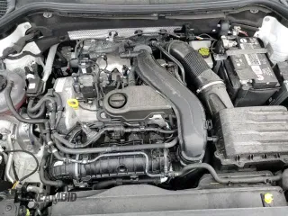 ✅ 2023 Volkswagen Taos SE • VIN: 3VVVX7B28PM382828 • Лот: 57849455. Опубликован ранее на Copart с пробегом 7 920 миль. Бесплатный доступ к архиву аукционных продаж из США и подробный отчёт об истории автомобиля на DreamBid. Изображение 14.