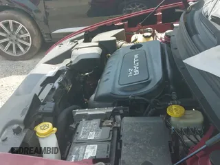 ✅ 2017 Jeep Cherokee Sport • VIN: 1C4PJLAB3HW650754 • Lot: 42624422. Listed on IAAI with 172,246 mi. Free auction sales archive from the USA and detailed vehicle history report at DreamBid. Image 19.