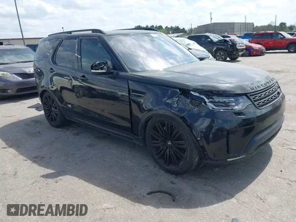 ✅ 2018 Land Rover Discovery HSE Luxury • VIN: SALRT2RV8JA078992 • Lot: 44538019. Listed on IAAI with 111,575 mi. Free auction sales archive from the USA and detailed vehicle history report at DreamBid. Image 1.