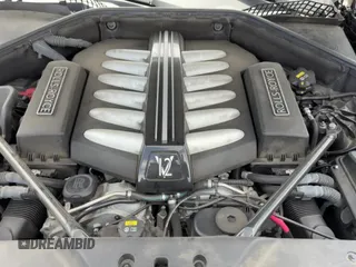 ✅ 2019 Rolls-Royce Wraith • VIN: SCA665C54KUX87311 • Lot: 52000635. Wystawiony na Copart z przebiegiem 14 875 mil. Bezpłatny archiwum sprzedaży aukcyjnych z USA i szczegółowy raport historii pojazdu na DreamBid. Zdjęcie 11.