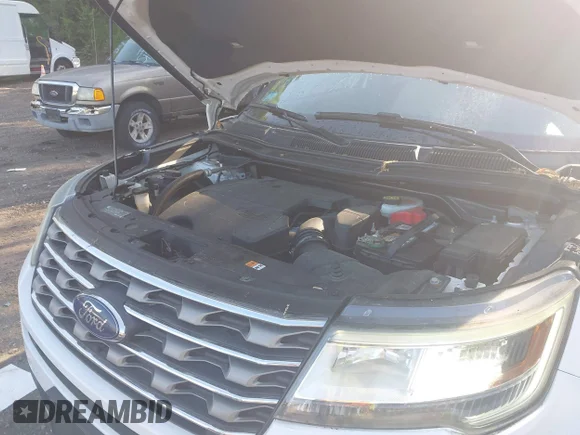 ✅ 2016 Ford Explorer XLT • VIN: 1FM5K8D86GGC94368 • Lot: 45475711. Wystawiony na IAAI z przebiegiem 139 852 mil. Bezpłatny archiwum sprzedaży aukcyjnych z USA i szczegółowy raport historii pojazdu na DreamBid. Zdjęcie 10.