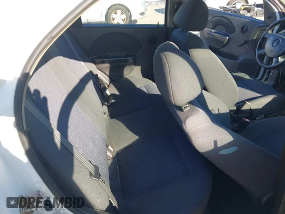 ✅ 2006 Chevrolet Aveo LS • VIN: KL1TD56606B515756 • Lot: 44141508. Wystawiony na IAAI z przebiegiem 164 073 mil. Bezpłatny archiwum sprzedaży aukcyjnych z USA i szczegółowy raport historii pojazdu na DreamBid. Zdjęcie 8.