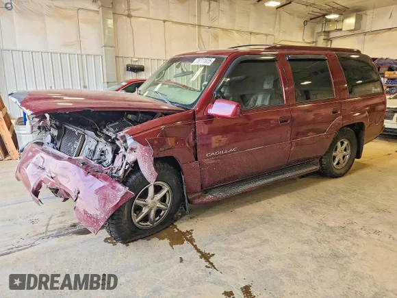 ✅ 2000 Cadillac Escalade • VIN: 1GYEK63R1YR168289 • Лот: 79711825. Опубликован ранее на Copart с пробегом 227 557 миль. Бесплатный доступ к архиву аукционных продаж из США и подробный отчёт об истории автомобиля на DreamBid. Изображение 1.