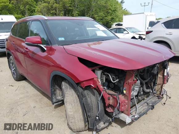 ✅ 2022 Toyota Highlander XLE • VIN: 5TDGZRBH9NS244519 • Лот: 45168398. Опубліковано раніше на IAAI з пробігом 68 184 миль. Безкоштовний доступ до архіву аукціонних продажів зі США та докладний звіт про історію автомобіля на DreamBid. Зображення 1.