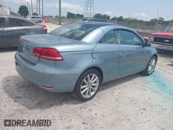 ✅ 2013 Volkswagen Eos Komfort • VIN: WVWBW8AH0DV001877 • Lot: 42296540. Wystawiony na IAAI z przebiegiem 111 994 mil. Bezpłatny archiwum sprzedaży aukcyjnych z USA i szczegółowy raport historii pojazdu na DreamBid. Zdjęcie 4.