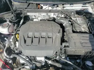 ✅ 2022 Audi Q3 Premium • VIN: WA1AUCF39N1009061 • Lot: 48912725. Listed on Copart with 36,364 mi. Free auction sales archive from the USA and detailed vehicle history report at DreamBid. Image 17.