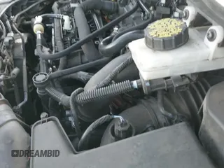 ✅ 2019 Ford Escape SE • VIN: 1FMCU0GDXKUB64423 • Lot: 43629993. Wystawiony na IAAI z przebiegiem 116 858 mil. Bezpłatny archiwum sprzedaży aukcyjnych z USA i szczegółowy raport historii pojazdu na DreamBid. Zdjęcie 19.