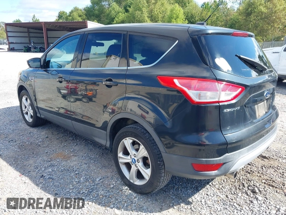 ✅ 2013 Ford Escape SE • VIN: 1FMCU9GX4DUB85575 • Lot: 43558360. Wystawiony na IAAI z przebiegiem 112 108 mil. Bezpłatny archiwum sprzedaży aukcyjnych z USA i szczegółowy raport historii pojazdu na DreamBid. Zdjęcie 3.