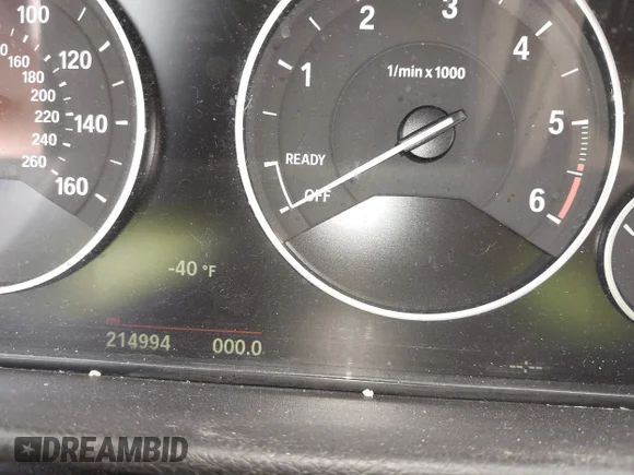 ✅ 2015 BMW 3 Series 328d xDrive • VIN: WBA3K5C58FK547331 • Lot: 43226499. Listed on IAAI with 214,994 mi. Free auction sales archive from the USA and detailed vehicle history report at DreamBid. Image 7.