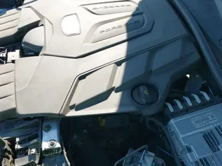 ✅ 2020 Porsche Cayenne • VIN: WP1AA2AY3LDA07215 • Lot: 43631176. Wystawiony na IAAI z przebiegiem 57 294 mil. Bezpłatny archiwum sprzedaży aukcyjnych z USA i szczegółowy raport historii pojazdu na DreamBid. Zdjęcie 21.