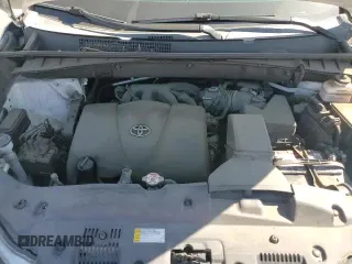 ✅ 2019 Toyota Highlander LE • VIN: 5TDZZRFH9KS353271 • Lot: 86115325. Listed on Copart with 58,874 mi. Free auction sales archive from the USA and detailed vehicle history report at DreamBid. Image 14.