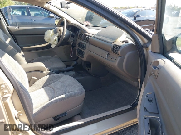 ✅ 2006 Dodge Stratus SXT • VIN: 1B3EL46X86N117430 • Лот: 43208970. Опубліковано раніше на IAAI з пробігом 85 666 миль. Безкоштовний доступ до архіву аукціонних продажів зі США та докладний звіт про історію автомобіля на DreamBid. Зображення 5.