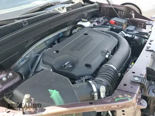 ✅ 2025 Buick Envision Avenir • VIN: LRBFZME40SD024487 • Lot: 41922180. Wystawiony na IAAI z przebiegiem 861 mil. Bezpłatny archiwum sprzedaży aukcyjnych z USA i szczegółowy raport historii pojazdu na DreamBid. Zdjęcie 20.