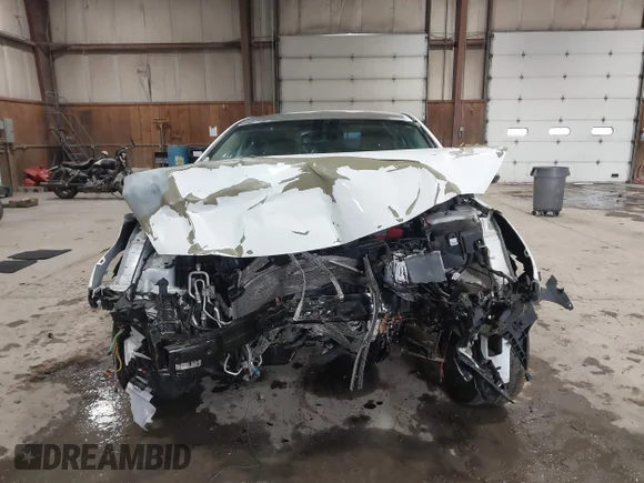 ✅ 2017 Hyundai Sonata Sport • VIN: 5NPE34AF4HH500717 • Lot: 44074294. Wystawiony na IAAI z przebiegiem 54 940 mil. Bezpłatny archiwum sprzedaży aukcyjnych z USA i szczegółowy raport historii pojazdu na DreamBid. Zdjęcie 6.