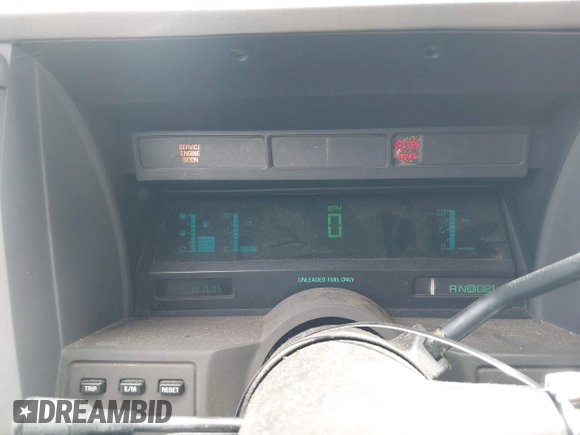 ✅ 1991 Chevrolet Astro Cargo • VIN: 1GBDM19Z7MB202913 • Lot: 42363530. Wystawiony na IAAI z przebiegiem 191 695 mil. Bezpłatny archiwum sprzedaży aukcyjnych z USA i szczegółowy raport historii pojazdu na DreamBid. Zdjęcie 7.