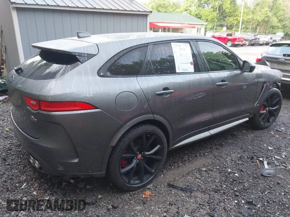 ✅ 2019 Jaguar F-Pace SVR • VIN: SADCZ2EE6KA607539 • Lot: 42426049. Listed on IAAI with Not provided. Free auction sales archive from the USA and detailed vehicle history report at DreamBid. Image 4.