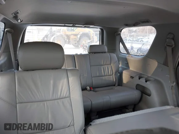 ✅ 2007 Toyota Sequoia Limited • VIN: 5TDBT48A07S292647 • Лот: 43924050. Опубліковано раніше на IAAI з пробігом 169 485 миль. Безкоштовний доступ до архіву аукціонних продажів зі США та докладний звіт про історію автомобіля на DreamBid. Зображення 8.