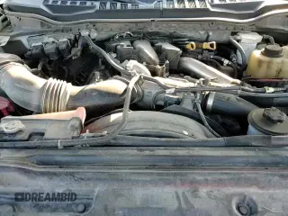 ✅ 2019 Ford F-250 XL • VIN: 1FT7W2BT7KEF18113 • Lot: 67043995. Listed on Copart with 128,528 mi. Free auction sales archive from the USA and detailed vehicle history report at DreamBid. Image 13.