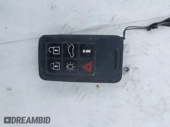✅ 2007 Volvo S80 V8 • VIN: YV1AH852171033965 • Лот: 45318712. Опубліковано раніше на IAAI з пробігом 174 755 миль. Безкоштовний доступ до архіву аукціонних продажів зі США та докладний звіт про історію автомобіля на DreamBid. Зображення 11.