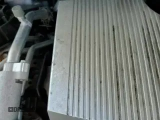 ✅ 2020 Toyota Prius Limited • VIN: JTDKARFP5L3139297 • Lot: 80696125. Wystawiony na Copart z przebiegiem 58 216 mil. Bezpłatny archiwum sprzedaży aukcyjnych z USA i szczegółowy raport historii pojazdu na DreamBid. Zdjęcie 13.