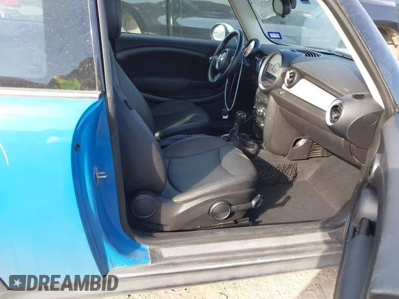 ✅ 2013 MINI Hardtop • VIN: WMWSU3C56DT679487 • Лот: 41402772. Опубликован ранее на IAAI с пробегом 93 430 миль. Бесплатный доступ к архиву аукционных продаж из США и подробный отчёт об истории автомобиля на DreamBid. Изображение 5.
