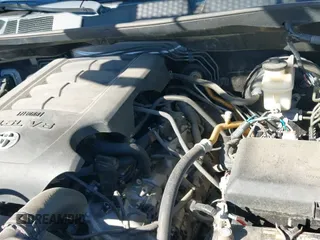 ✅ 2011 Toyota Tundra • VIN: 5TFRM5F13BX026028 • Lot: 43512932. Wystawiony na IAAI z przebiegiem 158 170 mil. Bezpłatny archiwum sprzedaży aukcyjnych z USA i szczegółowy raport historii pojazdu na DreamBid. Zdjęcie 19.