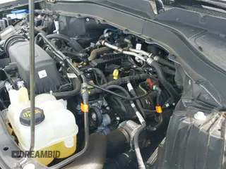 ✅ 2022 Ford Explorer XLT • VIN: 1FMSK8DH8NGC02323 • Lot: 43064162. Wystawiony na IAAI z przebiegiem 24 321 mil. Bezpłatny archiwum sprzedaży aukcyjnych z USA i szczegółowy raport historii pojazdu na DreamBid. Zdjęcie 20.