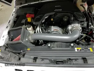 ✅ 2021 Jeep Gladiator Sport S • VIN: 1C6JJTAG4ML548464 • Lot: 83876435. Wystawiony na Copart z przebiegiem 33 810 mil. Bezpłatny archiwum sprzedaży aukcyjnych z USA i szczegółowy raport historii pojazdu na DreamBid. Zdjęcie 16.