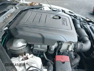 ✅ 2017 Jaguar XE • VIN: SAJAD4BNXHCP12116 • Lot: 43123799. Wystawiony na IAAI z przebiegiem 49 104 mil. Bezpłatny archiwum sprzedaży aukcyjnych z USA i szczegółowy raport historii pojazdu na DreamBid. Zdjęcie 19.