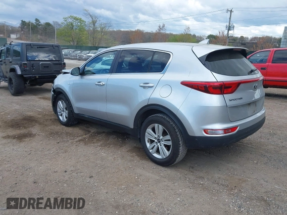 ✅ 2019 Kia Sportage LX • VIN: KNDPMCAC8K7623096 • Lot: 44868137. Wystawiony na IAAI z przebiegiem 61 931 mil. Bezpłatny archiwum sprzedaży aukcyjnych z USA i szczegółowy raport historii pojazdu na DreamBid. Zdjęcie 3.