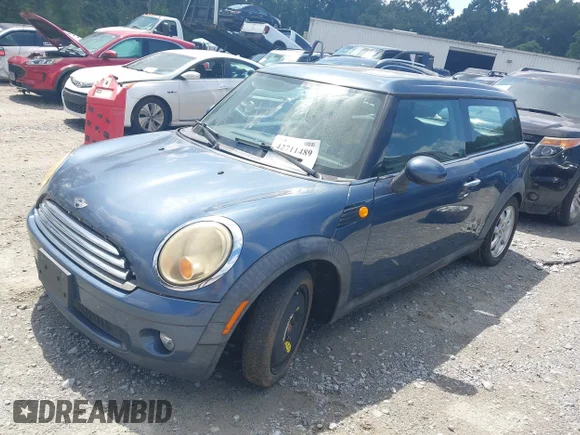 ✅ 2009 MINI Clubman • VIN: WMWML33549TX36210 • Лот: 42711489. Опубліковано раніше на IAAI з пробігом 133 471 миль. Безкоштовний доступ до архіву аукціонних продажів зі США та докладний звіт про історію автомобіля на DreamBid. Зображення 2.