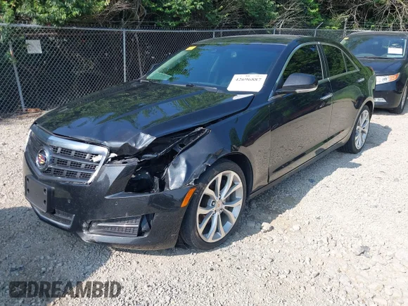 ✅ 2013 Cadillac ATS Performance • VIN: 1G6AJ5S31D0123188 • Lot: 42696887. Wystawiony na IAAI z przebiegiem 142 630 mil. Bezpłatny archiwum sprzedaży aukcyjnych z USA i szczegółowy raport historii pojazdu na DreamBid. Zdjęcie 2.