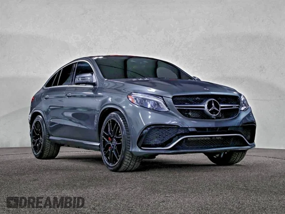 ✅ 2018 Mercedes-Benz GLE 63 S AMG • VIN: 4JGED7FB9JA092647 • Lot: 99907455. Wystawiony na Copart z przebiegiem 81 946 mil. Bezpłatny archiwum sprzedaży aukcyjnych z USA i szczegółowy raport historii pojazdu na DreamBid. Zdjęcie 1.