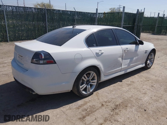✅ 2009 Pontiac G8 • VIN: 6G2ER57769L226493 • Lot: 44698208. Wystawiony na IAAI z przebiegiem 184 827 mil. Bezpłatny archiwum sprzedaży aukcyjnych z USA i szczegółowy raport historii pojazdu na DreamBid. Zdjęcie 4.