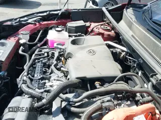 ✅ 2024 Toyota RAV4 Hybrid XLE Premium • VIN: 2T3B6RFV6RW074787 • Lot: 43250168. Wystawiony na IAAI z przebiegiem 19 683 mil. Bezpłatny archiwum sprzedaży aukcyjnych z USA i szczegółowy raport historii pojazdu na DreamBid. Zdjęcie 20.