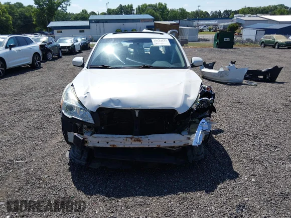 ✅ 2014 Subaru Legacy Limited • VIN: 4S3BMBL64E3037681 • Lot: 45164813. Wystawiony na IAAI z przebiegiem 161 173 mil. Bezpłatny archiwum sprzedaży aukcyjnych z USA i szczegółowy raport historii pojazdu na DreamBid. Zdjęcie 6.