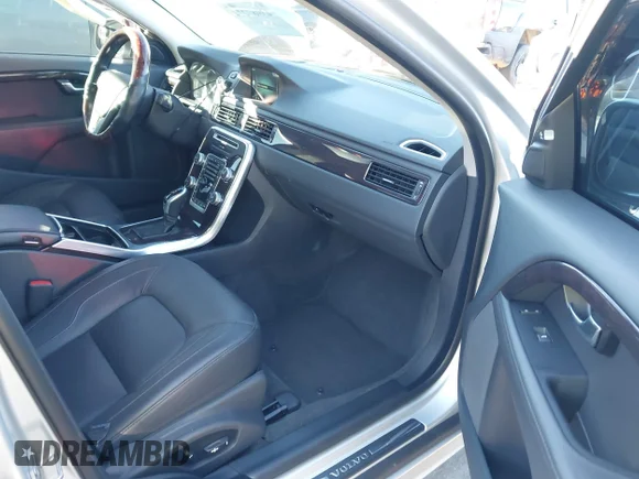 ✅ 2015 Volvo S80 T5 Drive-E Platinum • VIN: YV140MAM3F1186821 • Лот: 43987274. Опубліковано раніше на IAAI з пробігом 64 247 миль. Безкоштовний доступ до архіву аукціонних продажів зі США та докладний звіт про історію автомобіля на DreamBid. Зображення 5.