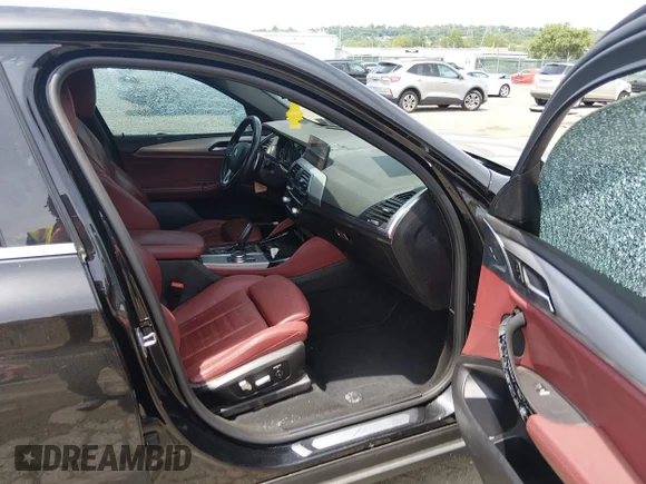 ✅ 2019 BMW X4 xDrive30i • VIN: 5UXUJ3C52KLG56212 • Lot: 45424272. Listed on IAAI with 51,784 mi. Free auction sales archive from the USA and detailed vehicle history report at DreamBid. Image 5.