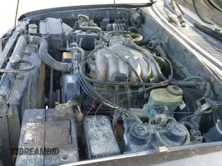 ✅ 1997 Toyota 4Runner SR5 • VIN: JT3HN86RXV0120120 • Lot: 42581100. Listed on IAAI with 239,586 mi. Free auction sales archive from the USA and detailed vehicle history report at DreamBid. Image 17.