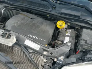 ✅ 2014 Chrysler Town & Country Touring L 30th Anniversary • VIN: 2C4RC1CG3ER364004 • Lot: 41960052. Wystawiony na IAAI z przebiegiem 191 945 mil. Bezpłatny archiwum sprzedaży aukcyjnych z USA i szczegółowy raport historii pojazdu na DreamBid. Zdjęcie 19.