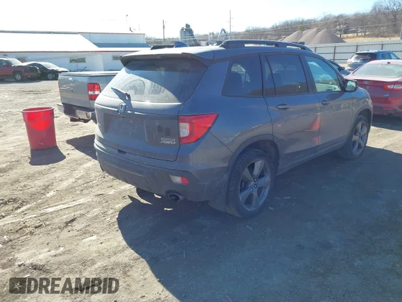 ✅ 2019 Honda Passport Touring • VIN: 5FNYF8H92KB001173 • Lot: 44424565. Wystawiony na IAAI z przebiegiem 142 593 mil. Bezpłatny archiwum sprzedaży aukcyjnych z USA i szczegółowy raport historii pojazdu na DreamBid. Zdjęcie 4.