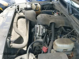 ✅ 2003 GMC Sierra 1500 SLE • VIN: 2GTEC19V031235718 • Лот: 42176836. Опубликован ранее на IAAI с пробегом 225 599 миль. Бесплатный доступ к архиву аукционных продаж из США и подробный отчёт об истории автомобиля на DreamBid. Изображение 19.